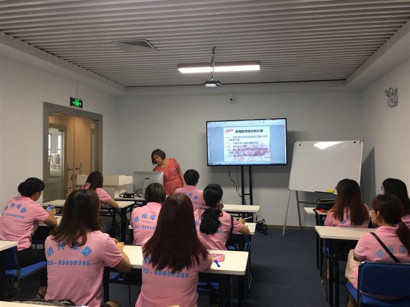 全國通用的育嬰師職業(yè)資格證培訓，百分百推薦就業(yè)