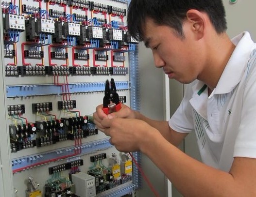 唐山哪里可以學電工？