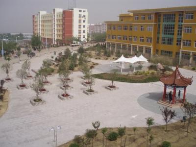 青島求實職業(yè)技術(shù)學(xué)院設(shè)施完善嗎？就業(yè)有保障嗎？