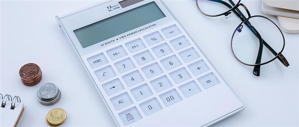 唐山市對(duì)外經(jīng)濟(jì)貿(mào)易學(xué)校開(kāi)設(shè)了哪些專業(yè)？