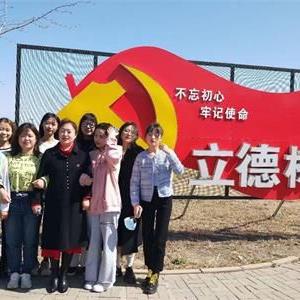 唐山幼兒師范?？茖W(xué)校：優(yōu)秀教師??劉日榮